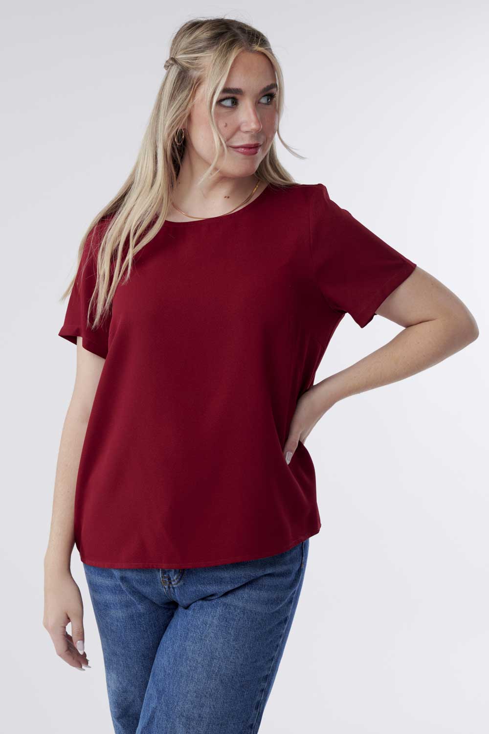 Maroon blouse outlet outfit