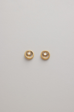 Earring Gold Knot