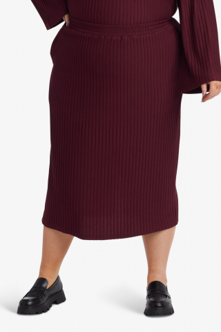 Womens maroon midi modest skirt.