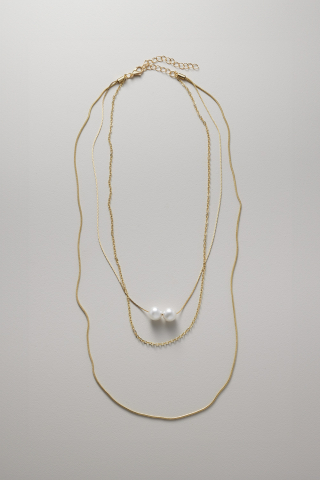 Necklace Gold Three Layer Pearls