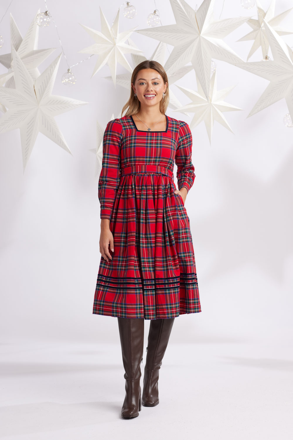 Modest plaid dress hotsell